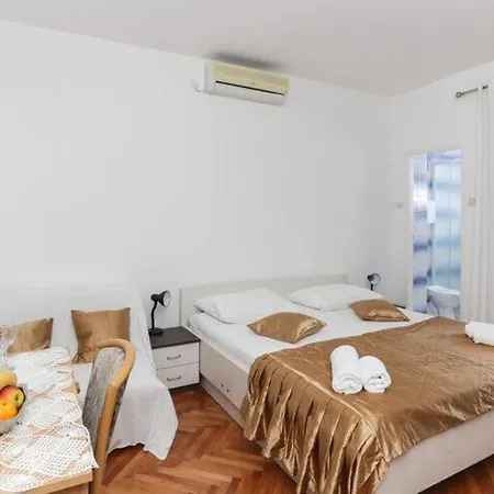 Lapad View - With Balcony And Sea View Apartment