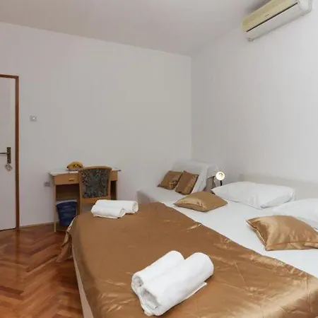Apartment Lapad View - With Balcony And Sea View